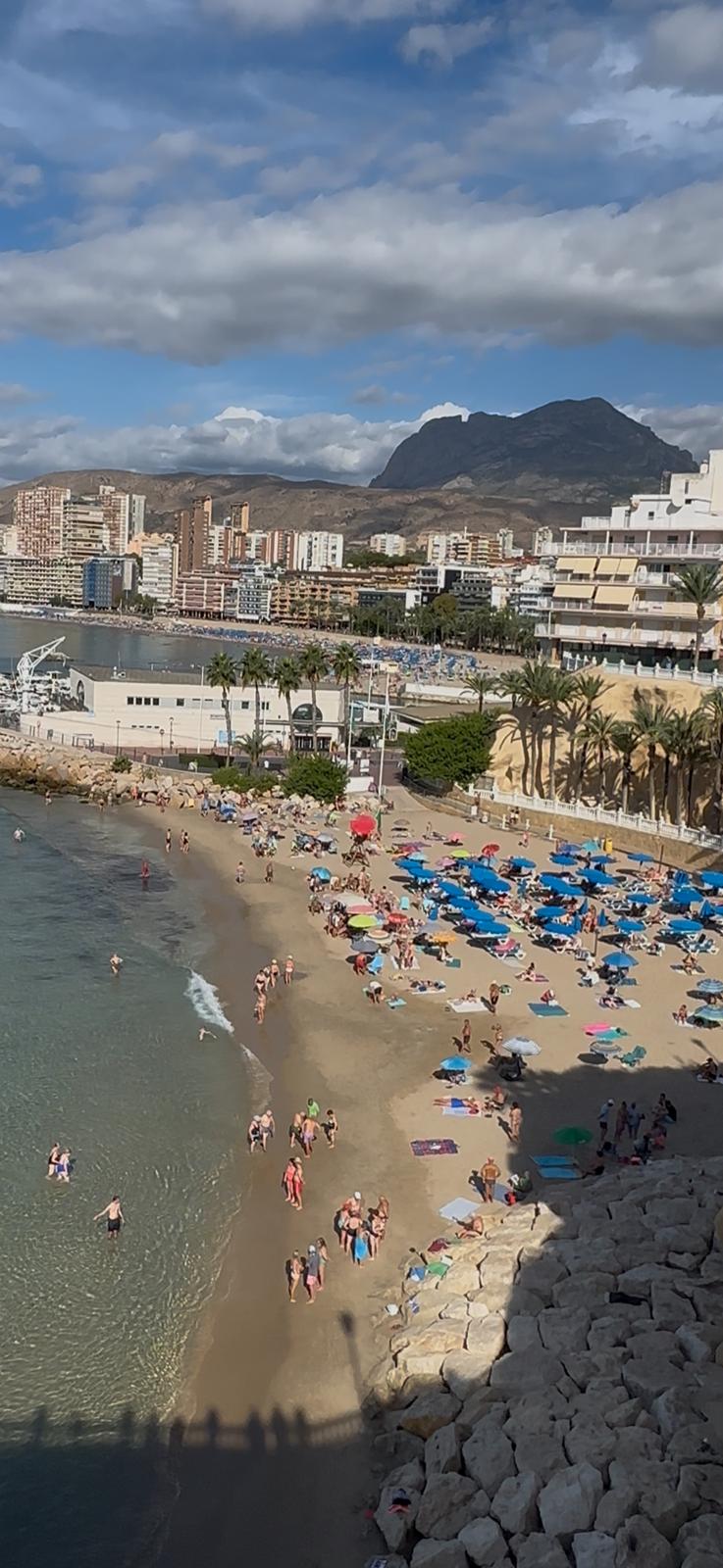 Family enjoying the beach in Benidorm